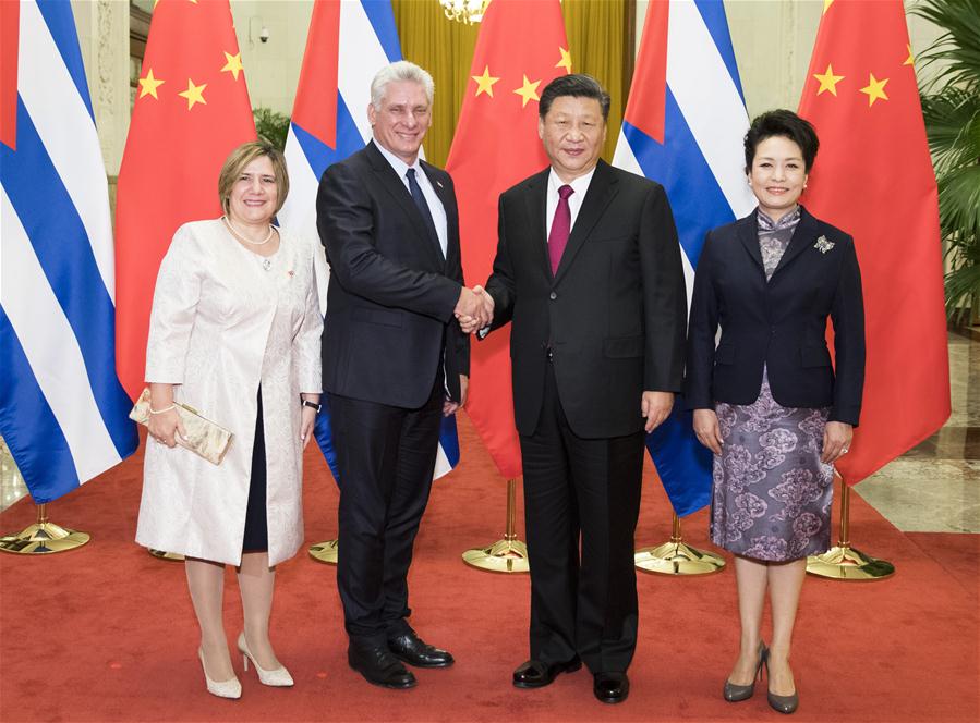 Xi Holds Talks with Cuban Presi